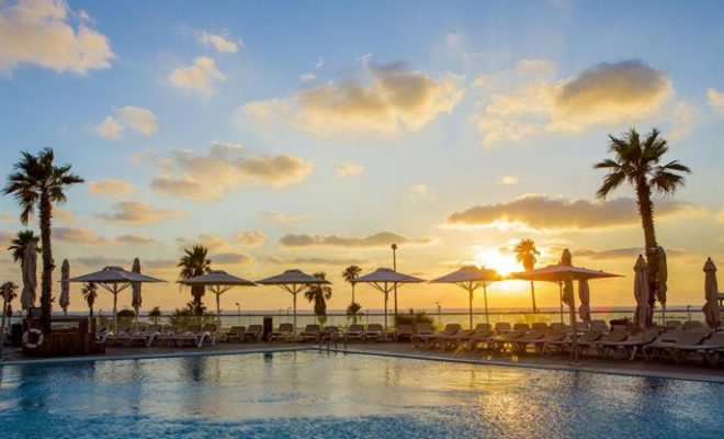 בריכה אינטר 2